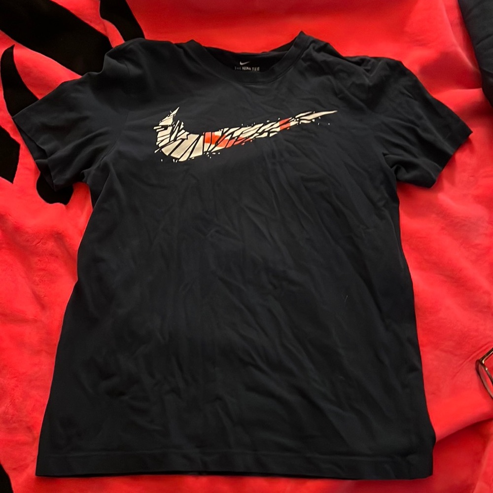 Almost new Nike t-shirt